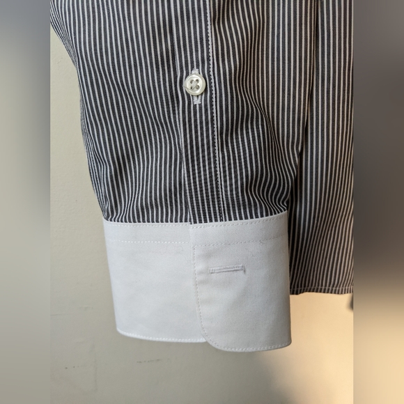 Brooks Brothers 346 Non-Iron Dress Shirt Size 8 Fitted Button Down Blouse - Picture 5 of 16